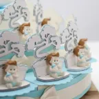Torta Maxi con Statuina Bonsai della Vita in legno con Bimbo con biberon e carrozzina