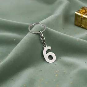 Numero 6 Portachiave Silver Idea Compleanno