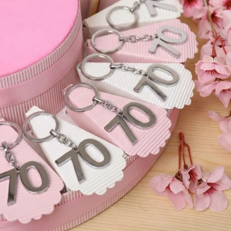Torta Bomboniera Portachiave Silver con numero 70 per Compleanno