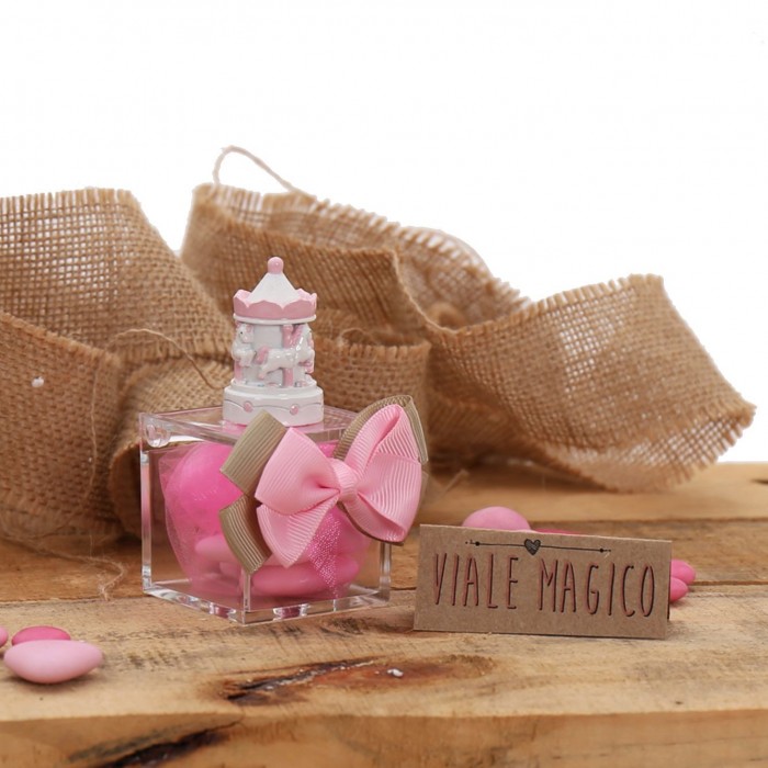 Bomboniera Nascita Carillon Statuina Bimba su Plexiglass con Confetti