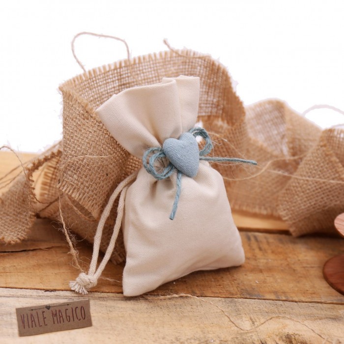 Bomboniere Battesimo Sacchettini con Cuore Bimbo con Confetti Spago Romantic