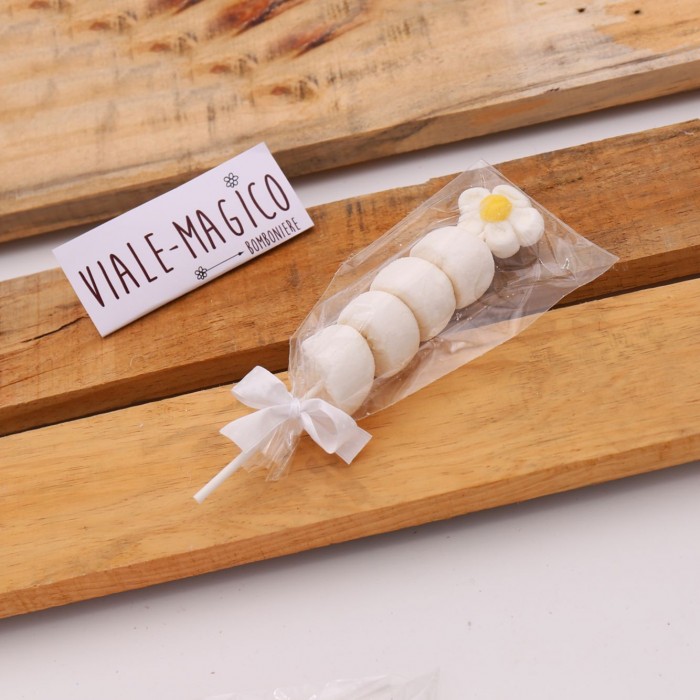 Spiedini Marshmallow Flower con Caramelle Bianche Segnaposto