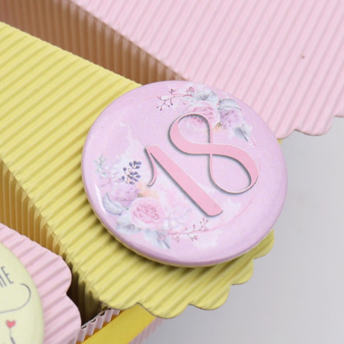 Calamite personalizzate e frase ideale come Bomboniere Compleanno Ragazza