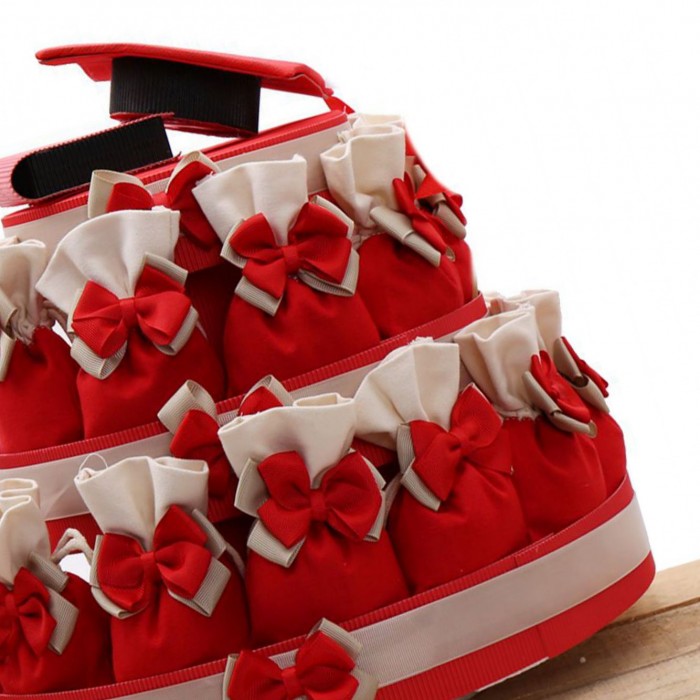 Bomboniere Sacchetti per Laurea su Alzatina con fiocchi rossi eleganti