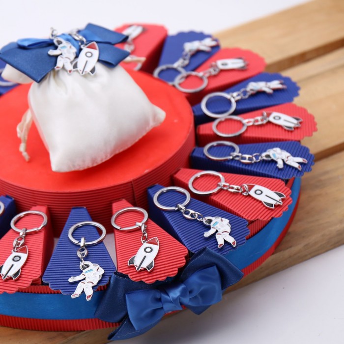 Portachiave Navicella e Austronauta Torta Bomboniere compleanno, spazio.