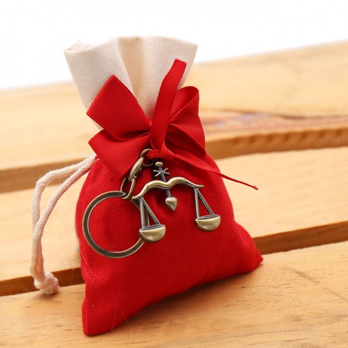 Bomboniere Laurea Avvocato Portachiavi Bilancia Retro Bronze con Sacchetto