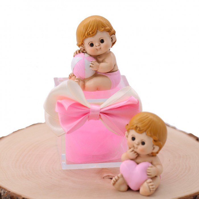 Bimba con Palla e Cuore statuina Bomboniere Confezionate