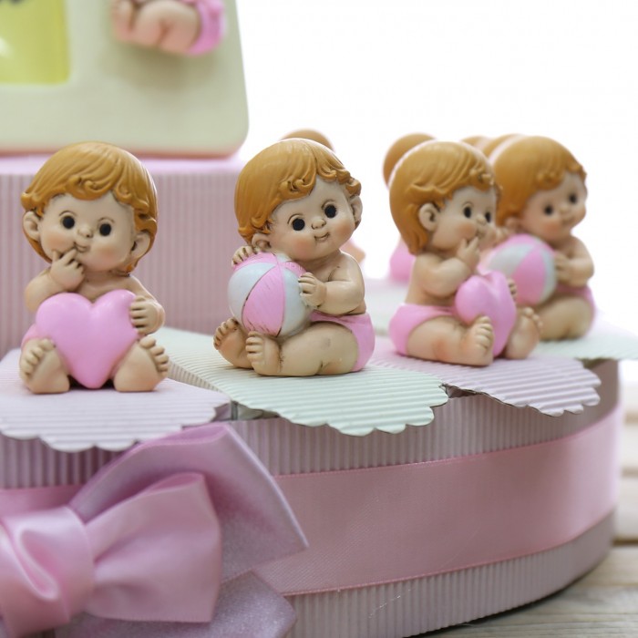 Bimba con Palla e Cuore statuina Torta Bomboniere