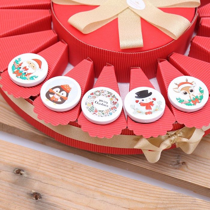 Bomboniere in Torta Magneti Segnaposto Natalizi