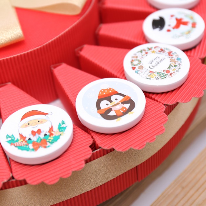 Bomboniere in Torta Magneti Segnaposto Natalizi