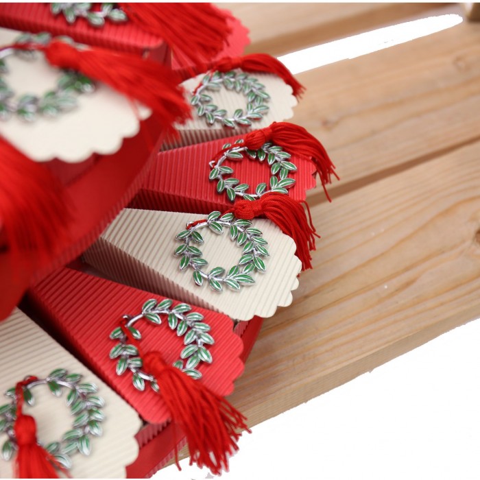 Bomboniere Laurea Corona D’Alloro Retrò Verde Su Torta