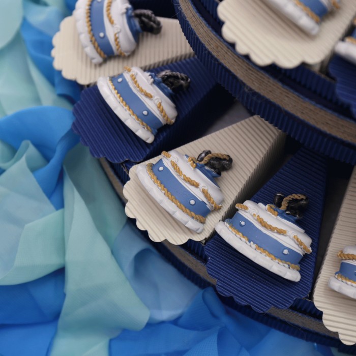 Torte Bomboniere Statuina Tema Mare Faro Gold