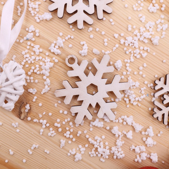 Fiocchi di Neve decorazioni di Natale o simpatici sottobicchieri invernali