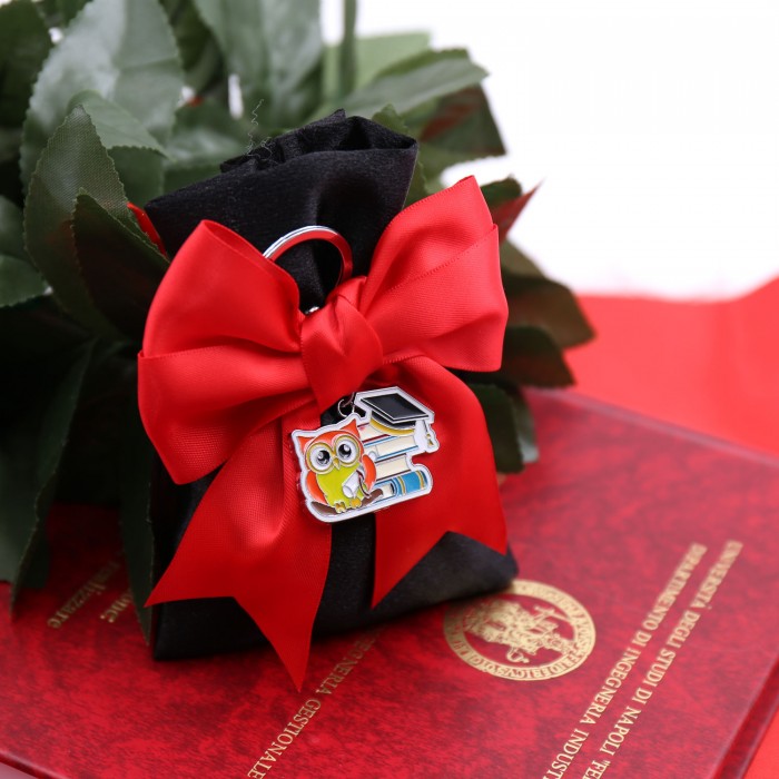 Sacchetto con Portachiavi Gufetto laurea con cappello e libroni