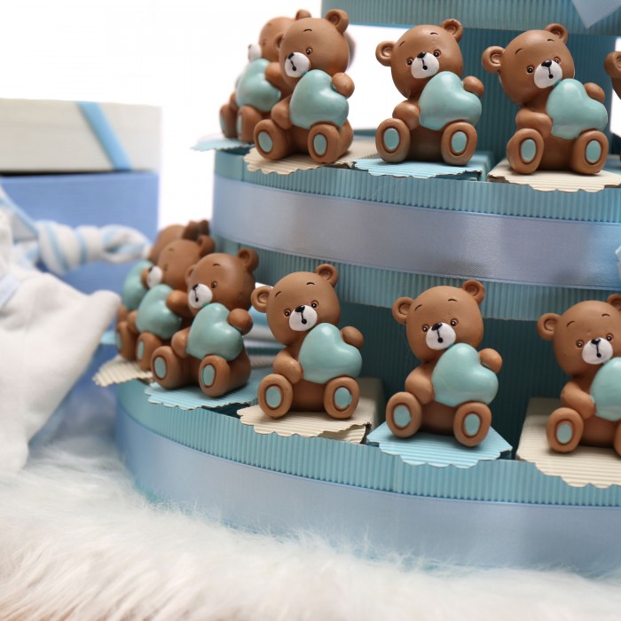 Dolce Orsetto con Cuore Azzurro Statuina Su Torta Bomboniera