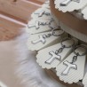 Portachiave Bomboniera Croce Tao Bianco su Torta
