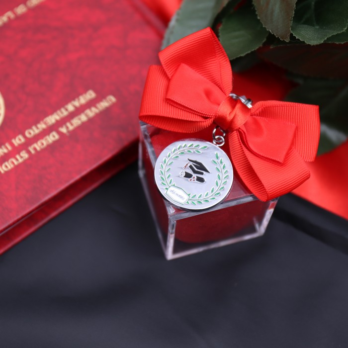 Medaglietta Ad Maiora Bomboniera su scatolina in Plexiglass