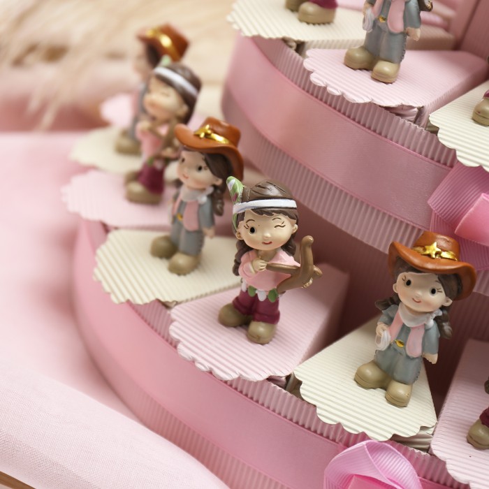 Torta Bomboniera Statuine Bimbe Indiane ideale per Compleanno e Comunione
