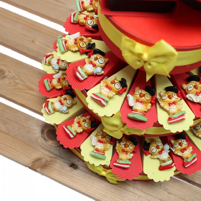 Torta Magnete Magnete Mix Gufetti laurea con papillon