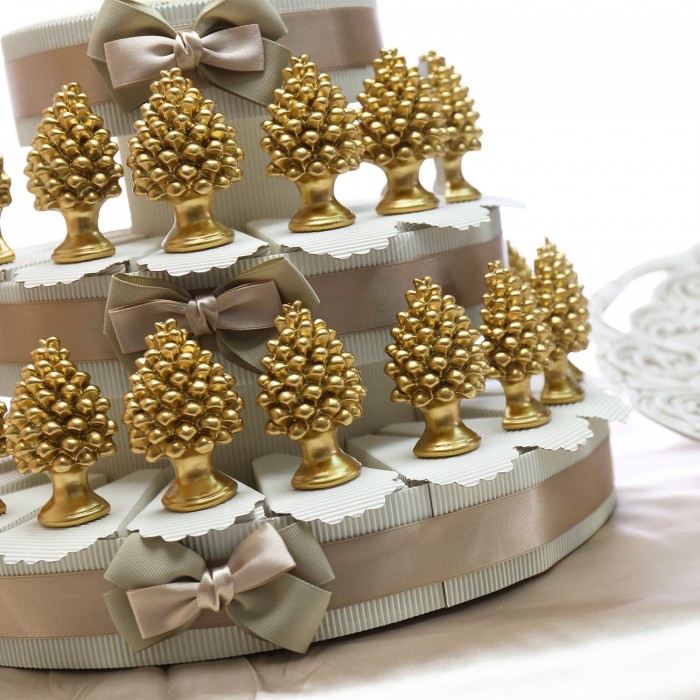 Torta Bomboniera Pigne Siciliane Magnete in versione Oro