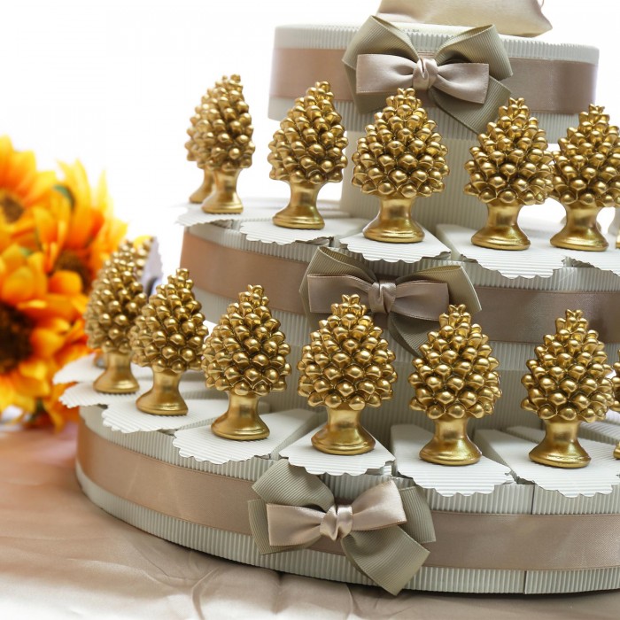 Torta Bomboniera Pigne Siciliane Magnete in versione Oro