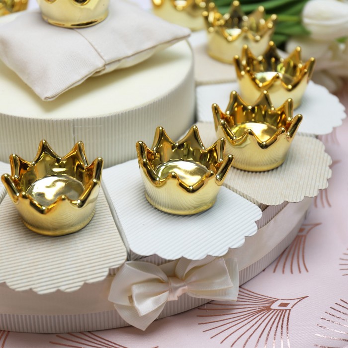 Corona Royal su Torta Bomboniera Maxi Fettine