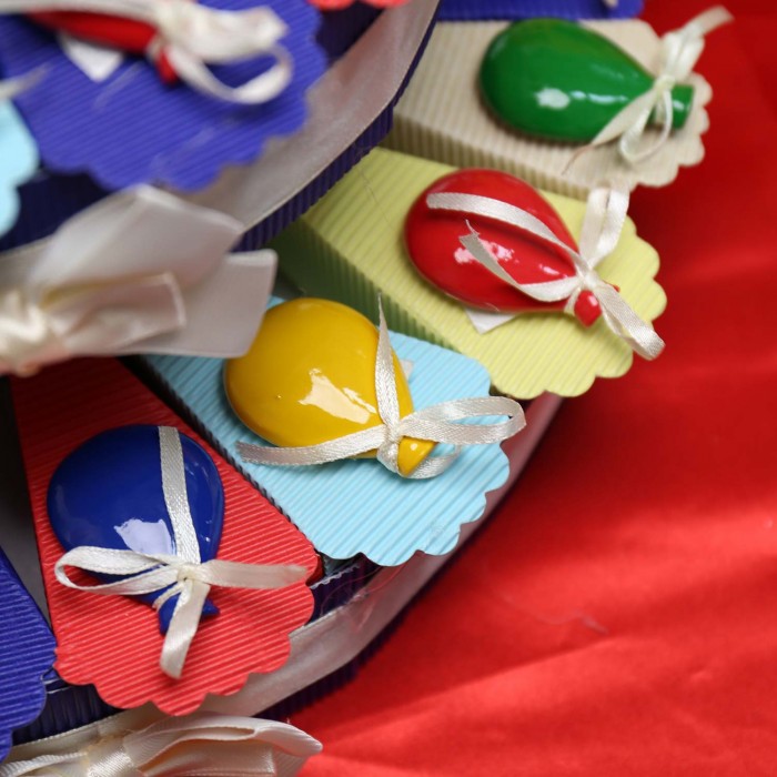 Torta Bomboniera Magneti Palloncino Rainbow