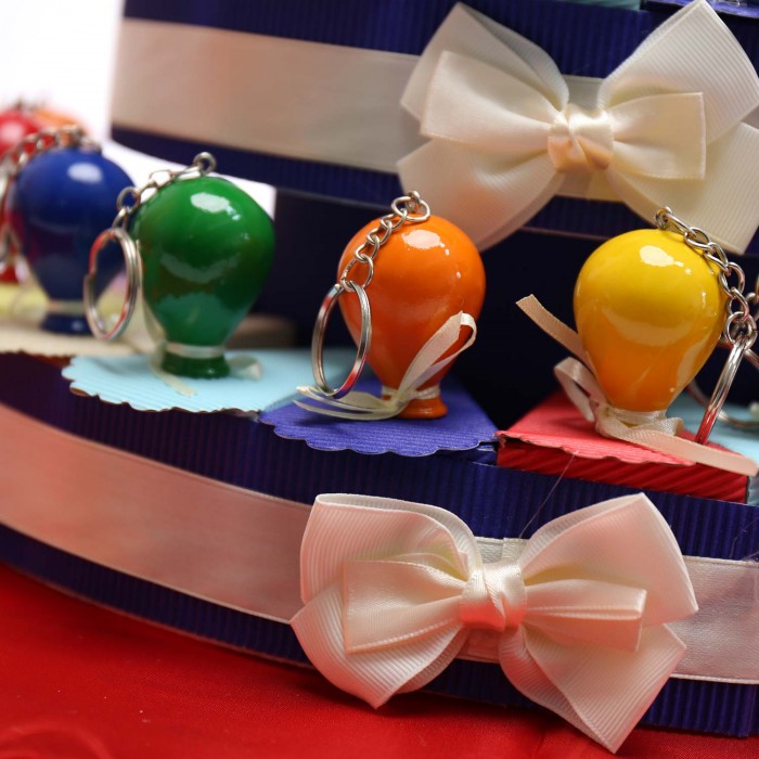Torta Bomboniera Portachiave Palloncino Rainbow Idea Compleanno