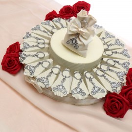 Torta Bomboniere Ciondolo Carrozza Sposi