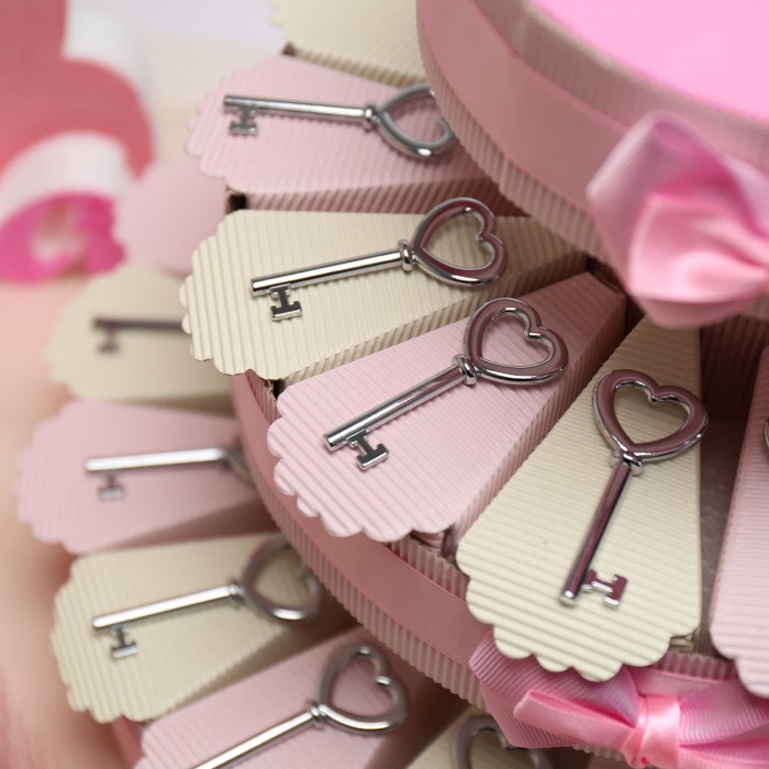 Bomboniere Matrimonio Chiave con Cuore Elegante Anniversario Offerte