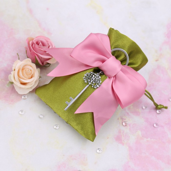 Bomboniere Chiave Albero della Vita Cuori con Nappina su Sacchetto Confettata