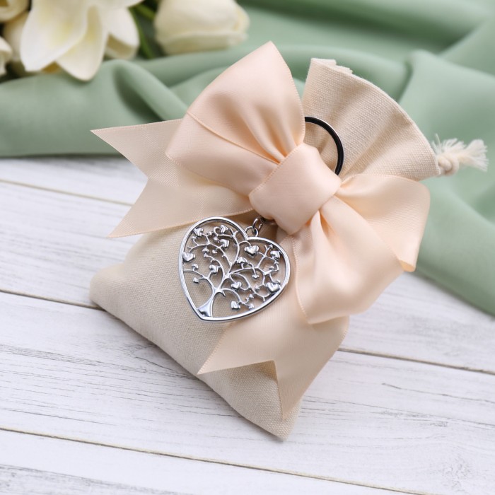 Bomboniere Matrimonio Portachiave Albero del Cuore su Sacchetto Bomboniere Confezionate Bomboniere Matrimonio Portachiave Albero del Cuore su Sacchetto Bomboniere Confezionate