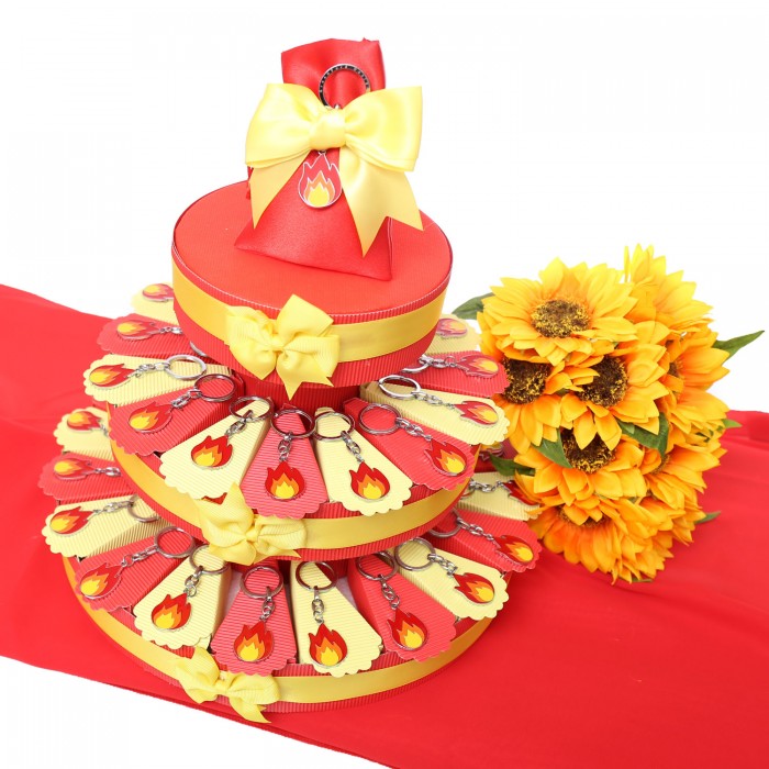 Torta Bomboniera Portachiave Ciondolo Fuoco Santo