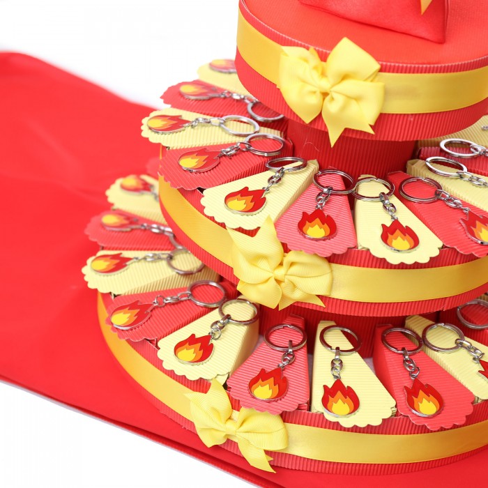 Torta Bomboniera Portachiave Ciondolo Fuoco Santo