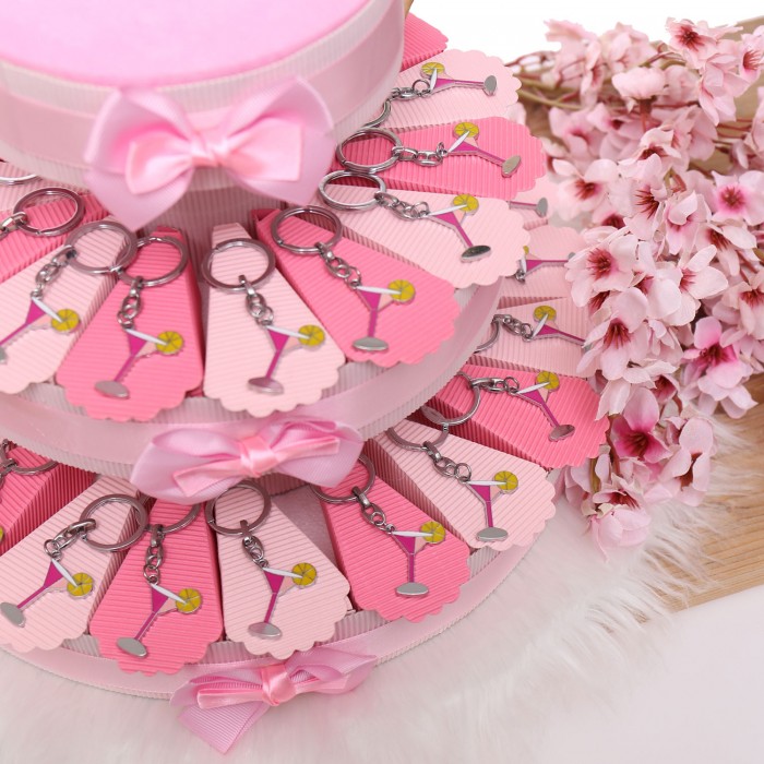 Bomboniere Compleanno Cocktail su Torta Portachiavi e Confetti