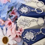 Bomboniera Confezionata su Torta Quadrifoglio Elegante Fai da te