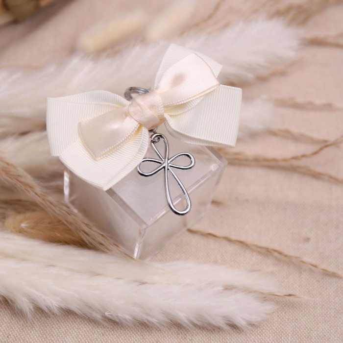 Portachiave Croce a Fiore Silver Confezionato Su Plexiglass