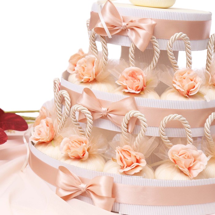 Bomboniera Torta Saponi Profumatissima Compleanno Con Fiore Panna e Rosa Comunione e Matrimonio