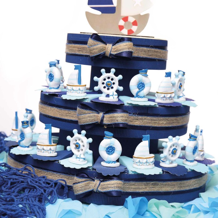 Torta Bomboniera Compleanno Statuine Tema Mare Gold