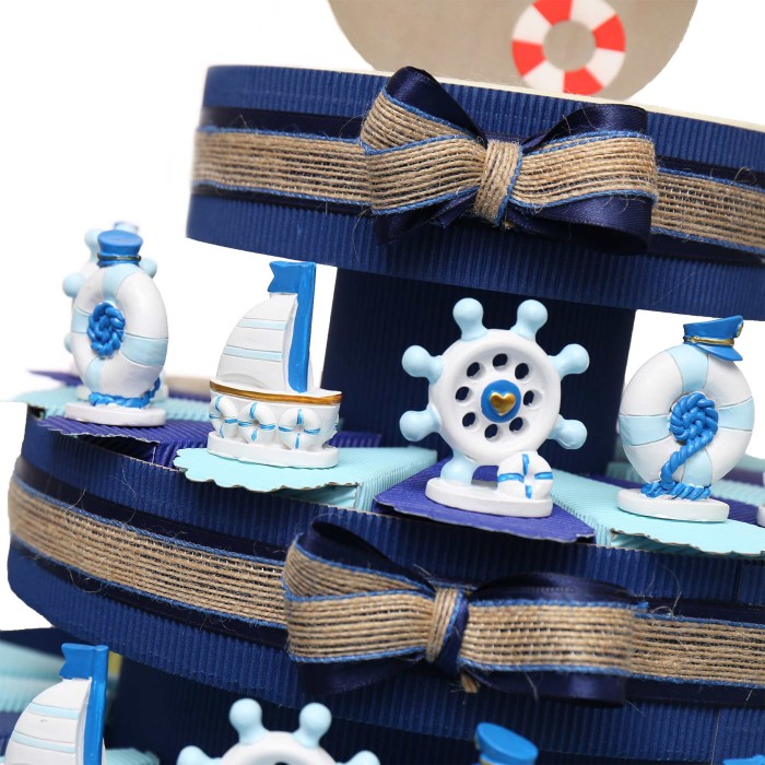 Torta Bomboniera Compleanno Statuine Tema Mare Gold