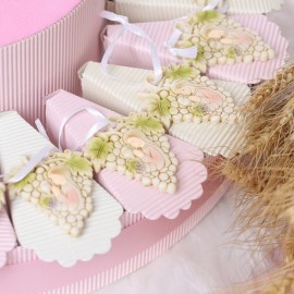 Bomboniere Comunione Appendino Grappolo Uva Comunione Bimba Su Torta