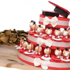 Bomboniere Laurea Mappamondo Pergamena e Cappello laurea su Torta