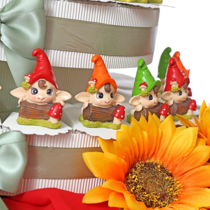 Torta Bomboniere per Battesimo a tema gnomi ed elfi viale magico