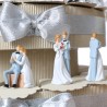 Bomboniere Matrimonio sposini stilizzati su torta portaconfetti dettaglio firmato VialeMagico
