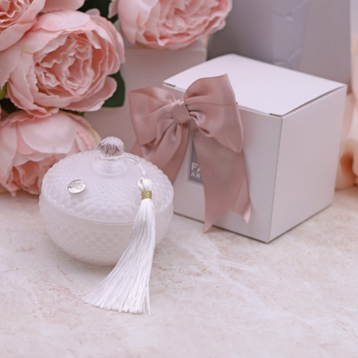 Bomboniere in cristallo con candela in cera per matrimonio confezionate bianco vialemagico