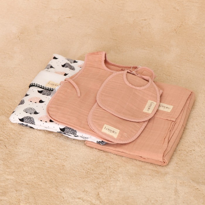 Questo corredino nascita è perfetto per regali di baby shower, compleanni o per accogliere la nuova principessa nella famiglia