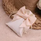 Elegante Sacchetto in Avorio e Champagne con Fiocco a scelta