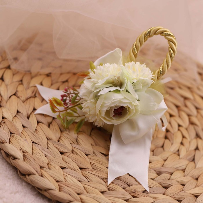 Confettata Nozze d'Oro - Bomboniere con bouquet di peonie - Saponetta profumata