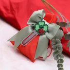 Segnalibro Quadrifoglio: Eleganza e Fortuna per Ogni Traguardo