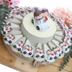 Torta Bomboniere Magneti Sposi in  Macchina